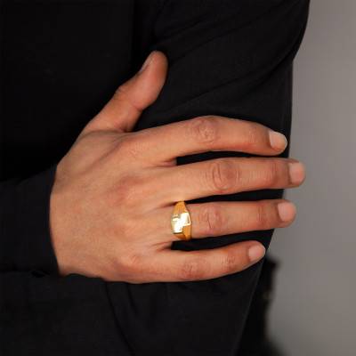 750/1000 Yellow Gold Double Head Signet Ring - Imperium