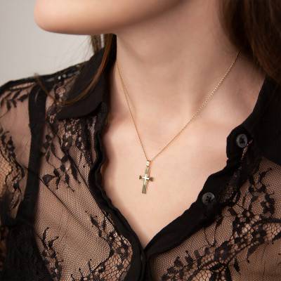 3D Cross Pendant in 375 Yellow Gold - Vandona
