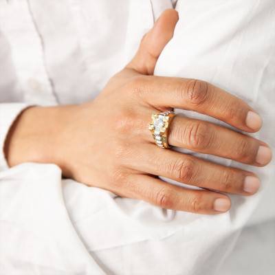 Yellow Gold 750/1000 & Cubic Zirconia Square Signet Ring 11 x 11 mm - Imperium