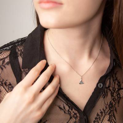 925 Silver Sailboat Pendant - Emanessence