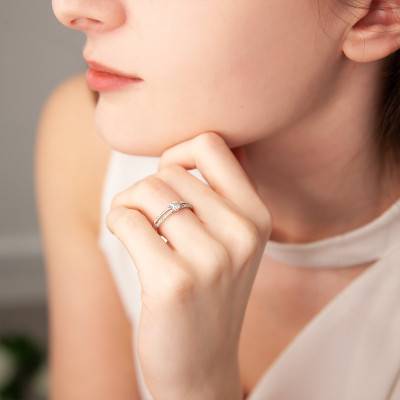 Bague de fiançailles Or Blanc 750 double rangées droites diamantés princesse - Juweel