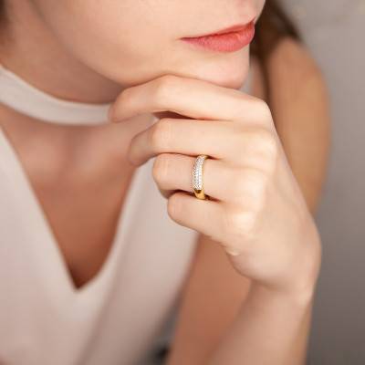 375 Yellow Gold Semi-Domed Standard Half Eternity Band & 37 Diamonds Wedding Ring - Juweel