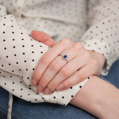9K White 375/1000 Gold Sapphire & Diamond 0.16ct Solitaire Ring - Size 58 - Orphée