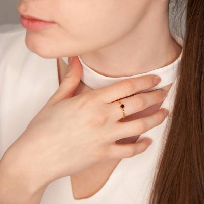Bague Or Jaune 375 & Grenat 0.21ct - Aurora