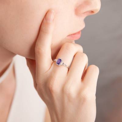 Bague Elégance Tanzanite, Diamants & Or Blanc 375 - Aurora