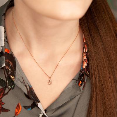 Tilted Heart Rose Gold & Diamond Pendant - Emanessence