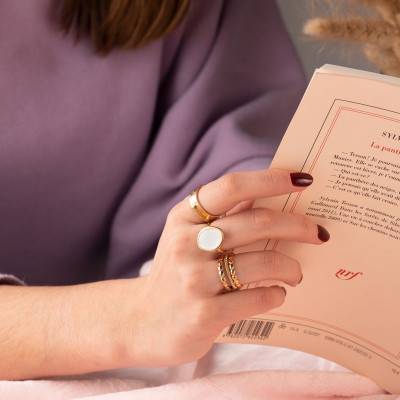 Elvire Ring in Yellow Gold-Plated & Mother-of-Pearl - Ana & Cha