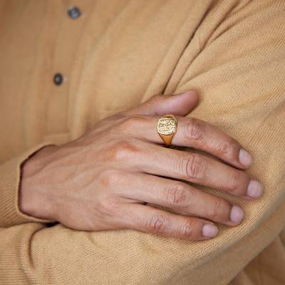 Yellow Gold Académie Signet Ring - Imperium