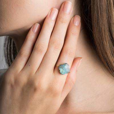 750/1000 Yellow Gold & Labradorite Clover Ring - Morganne Bello