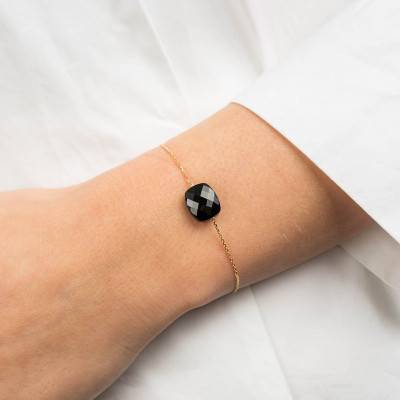 750/1000 Yellow Gold & Cushion Onyx Bracelet, Adjustable Length 17 cm - Morganne Bello