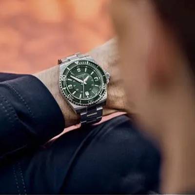Maverick Large 241934 Watch - Victorinox
