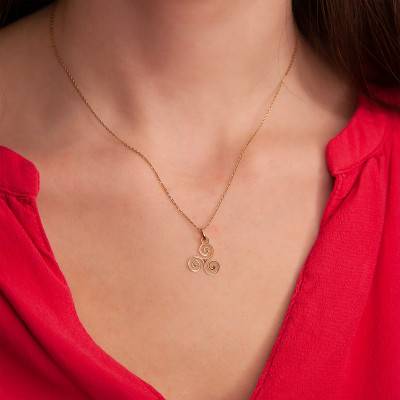 Yellow Gold 375 or 750 Openwork Triskel Pendant - Rosatella