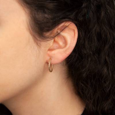 Yellow Gold 375 Twisted Huggie Earrings, 17 mm Diameter - Emanessence