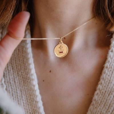 L'Intemporelle 750/1000 Yellow Gold Love Medal, 18 mm Diameter - Augis