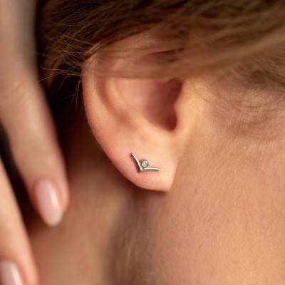 Boucles d'oreilles en V Envolée Argent et Diamant - La Garçonne Diamant