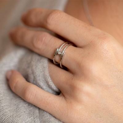 925/1000 Silver & Diamond Evidence Ring - La Garçonne Diamant