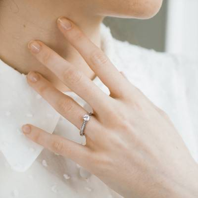 Bague Solitaire Grace Diamant 0,30 ct & Or Blanc 750 - Alliantine