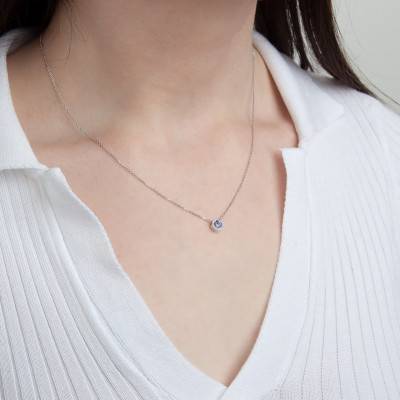 Collier Topaze Bleue et Diamant, Or Blanc 750, Longueur de 42 à 45 cm - Aurora