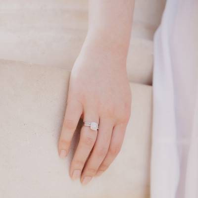 White Gold 375/1000 Gabriela Pavé Engagement Ring & Half-Eternity Wedding Ring Duo with Diamonds - Alliantine