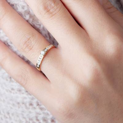 750/1000 Yellow Gold Diamond Accented Solitaire Ring 0,30 ct GSI - Demetra