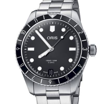 Montre Divers Sixty-Five 12H Calibre 400 01 400 7772 4054-07 8 20 18 - Oris
