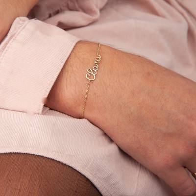 Personalized Name Yellow Gold Wire Bracelet, Length 15 cm to 16 cm, Width 1 mm - Emanessence