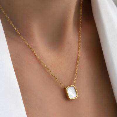 Petit Collier Mykonos Nacre Blanche & Plaqué Or, Longueur 44 cm - Skalli