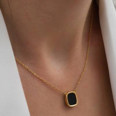 Mykonos Yellow Gold-Plated & Onyx Small Necklace, Length 44 cm - Skalli