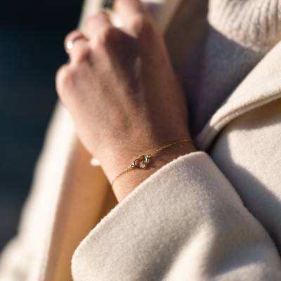 Bracelet Coeur en Or Jaune 375 & Emeraude, Longueur 18 cm - Emanessence