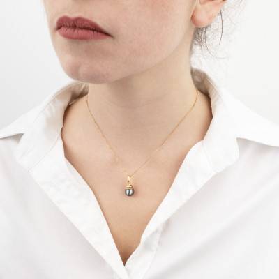 750/1000 Yellow Gold Interlaced Pear & Tahitian Pearl Necklace, 45 cm - Négoce-îles
