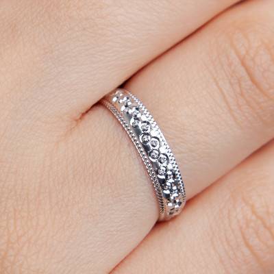 750/1000 White Gold Standard Textured Demi-Domed Wedding Ring, 4 mm Width - Amore