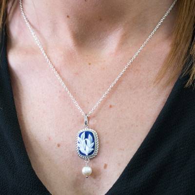 Pendentif Camée Fleur et Pampille Perle, Bleu & Argent - Emanessence
