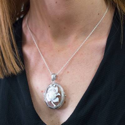 Pendentif Camée Porte Photo & Fleurs, Argent et Marron - Emanessence