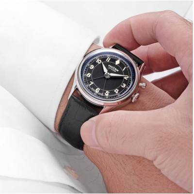 Cricket Classique 36 mm Black Alligator Watch - Vulcain