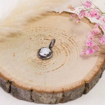 Brown Profile Face Cameo 925 Silver Pendant - Emanessence