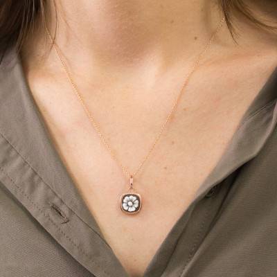 Pendentif Camée Carré Fleur, Marron & Doré Rose - Emanessence