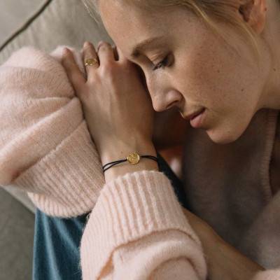 Bracelet Cordon Médaille d'Amour L'Originale, Or Jaune 750 - Augis