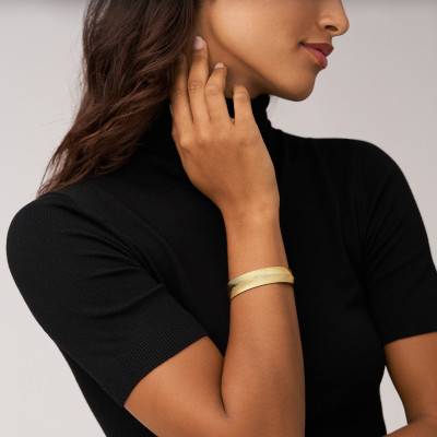 Harlow Gold-Tone Stainless Steel Open Bangle Bracelet, Length 18.50 cm, Width 15.40 mm - Fossil