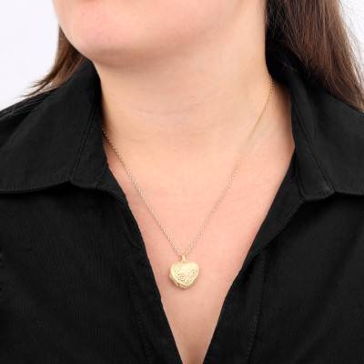 750 Yellow Gold Floral Heart Pendant - Emanessence