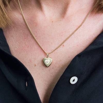 375/1000 Yellow Gold & Diamond Heart Photo Locket Pendant - Emanessence