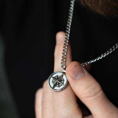 North Compass Rose Steel Necklace, 61 cm - 1580544 - Boss