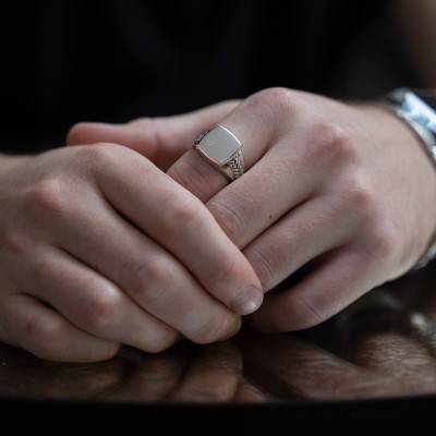 925 Silver Square Braided Signet Ring, 15 x 15 mm Dimension - Emanessence