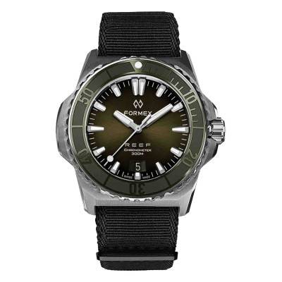 Reef Automatic Green Dial 39.5 mm Watch COSC 300M 2201.1.6300 - Formex