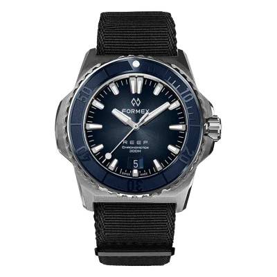 Montre Reef 39.5mm Automatic Blue dial COSC 300M 2201.1.6333 - Formex