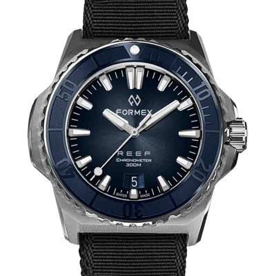 Montre Reef 39.5mm Automatic Blue dial COSC 300M 2201.1.6333 - Formex