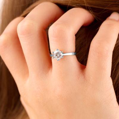 Solitaire 6 griffes Or Blanc 750 & Diamant G/VS2 certifié GIA - Ocarat