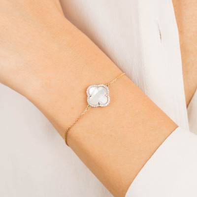 Victoria 750 Yellow Gold, Diamond & White Mother-of-Pearl Bracelet, Adjustable Length 17 cm - Morganne Bello
