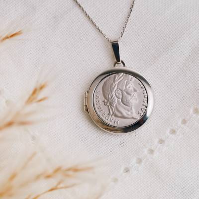 925 Silver Napoleon III Photo Locket - Vandona
