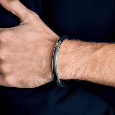 925 Silver Open Ball-End Bangle, Diameters 6.20 cm and 5.40 cm, Width 8 mm - Vandona