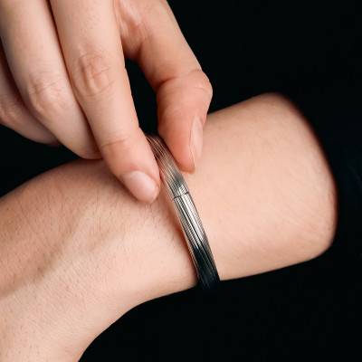 925 Silver Spirotube Bangle Bracelet, Diameter 6.20 cm and 5.40 cm, Width 8 mm - Vandona